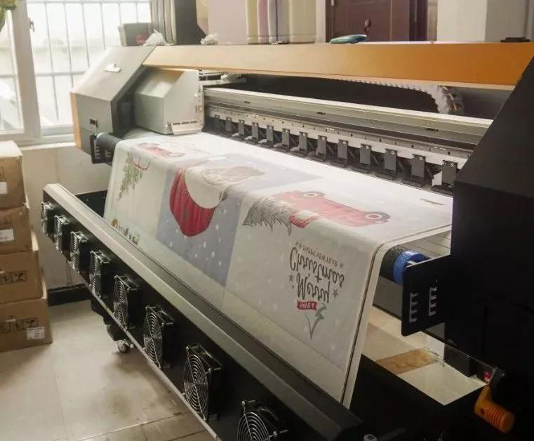 向老外出口圣誕用品，浙江義烏商人年銷數千萬